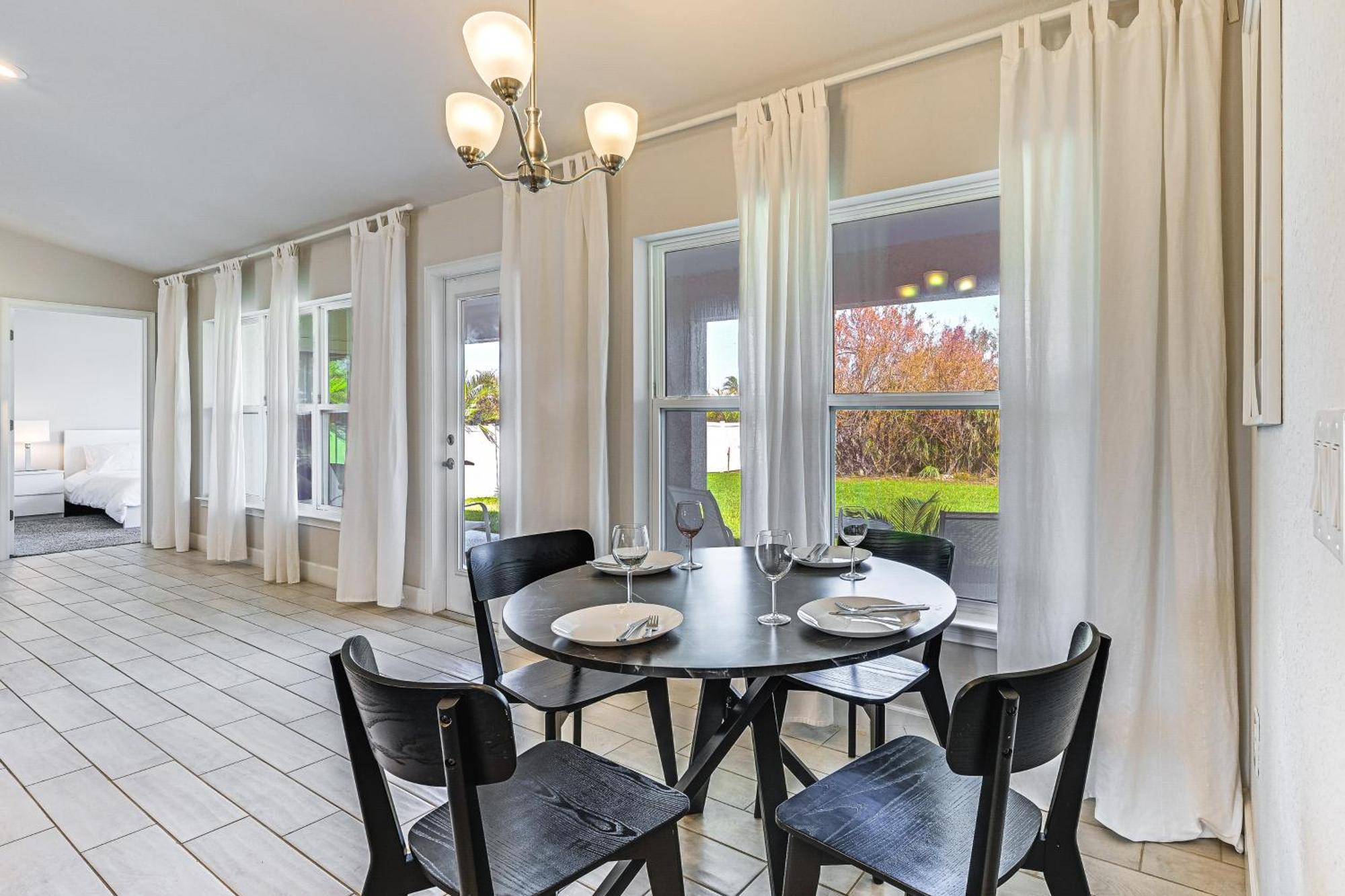 Elegant Port Charlotte Home Less Than 10 Mi To Beach! Exterior foto